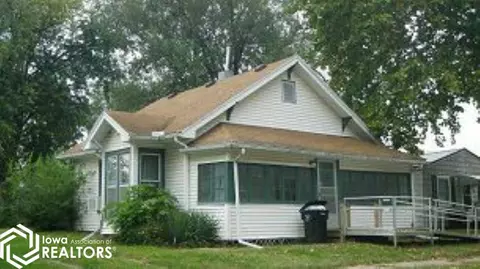 603 S Adella St, Ottumwa, IA 52501