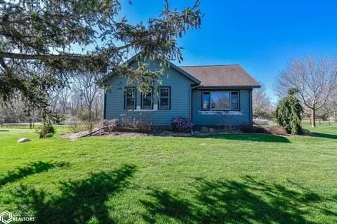 2881 Sanford Ave, Marshalltown, IA 50158