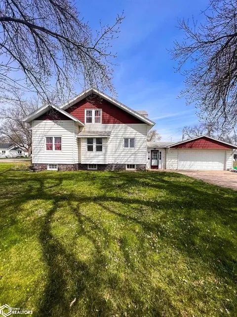 422 Main, Woden, IA 50484