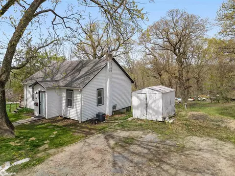 Exterior - 440 E Front St, Colfax, IA 50054 photo 5 of 7