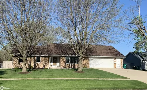 1104 N Sycamore St, Creston, IA 50801