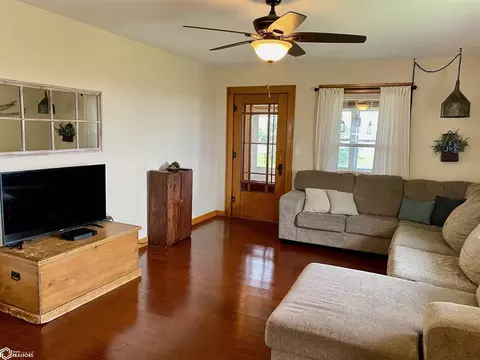 Living - 1033 190th St, Hampton, IA 50441 photo 3 of 5