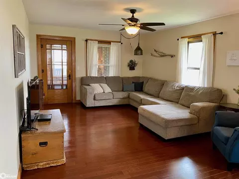 Living - 1033 190th St, Hampton, IA 50441 photo 2 of 5