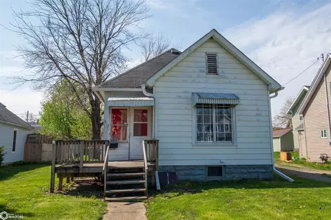 612 W Linn St, Marshalltown, IA 50158