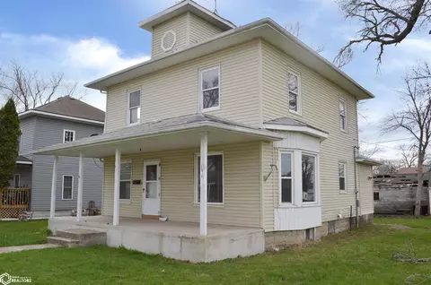 502 S Main St, Clarion, IA 50525