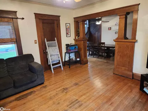Living - 308 S Walnut St, Odebolt, IA 51458 photo 4 of 5
