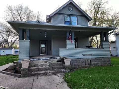 Exterior - 308 S Walnut St, Odebolt, IA 51458 photo 1 of 5