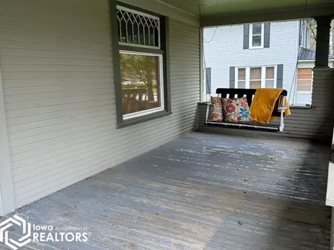 Exterior - 308 S Walnut St, Odebolt, IA 51458 photo 2 of 5