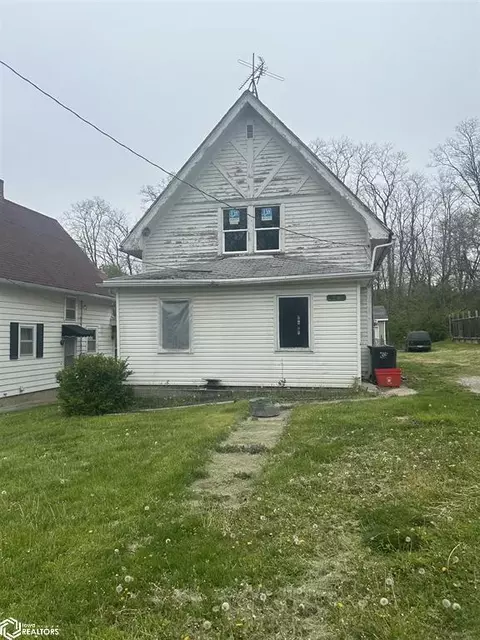 717 Fifth, Ottumwa, IA 52501