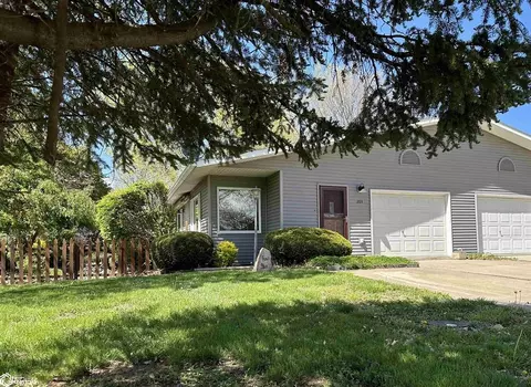 203 Riverview Dr, Keosauqua, IA 52565
