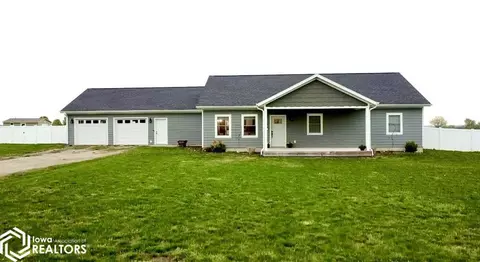 1858 270th St, Oskaloosa, IA 52577