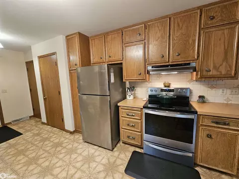 Kitchen - 1503 Olive St, Carroll, IA 51401 photo 3 of 3