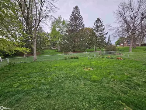 Exterior - 1503 Olive St, Carroll, IA 51401 photo 4 of 4