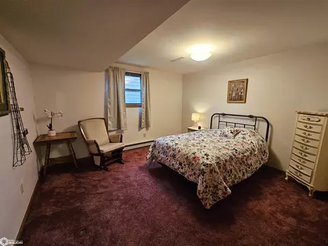 Bedroom - 1503 Olive St, Carroll, IA 51401 photo 5 of 6