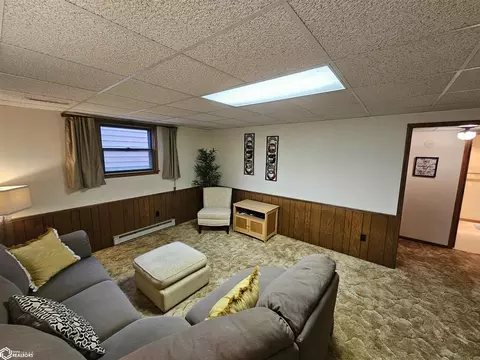 Living - 1503 Olive St, Carroll, IA 51401 photo 3 of 3