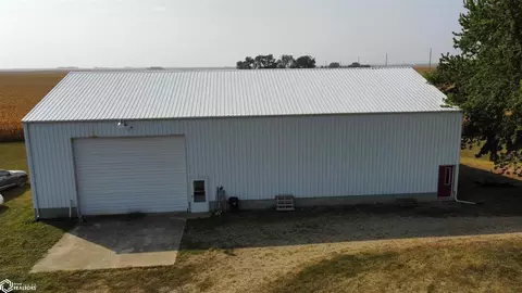 1941 E Ave, Scranton, IA 51462 photo 3