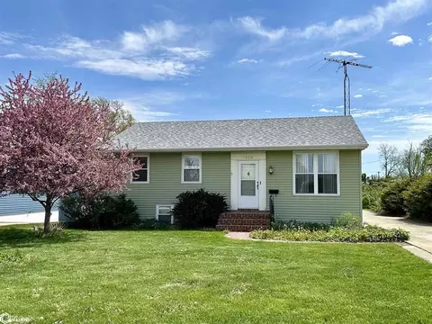 1408 S 2nd St, Marshalltown, IA 50158