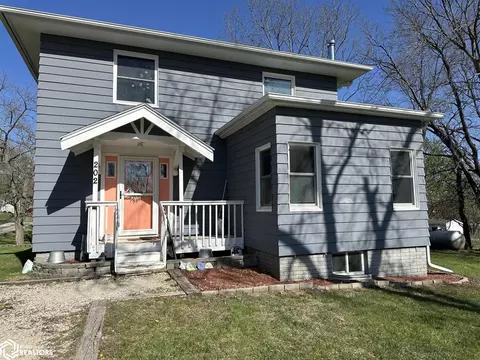 202 W 4th St, Diagonal, IA 50845 photo 2