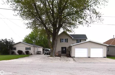 209 SW 9th St, Eagle Grove, IA 50533