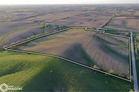 View/Area - 480 Th Ave, Deep River, IA 52222 photo 4 of 7