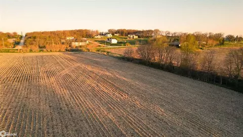 137 Th St, Van Meter, IA 50072 photo 15