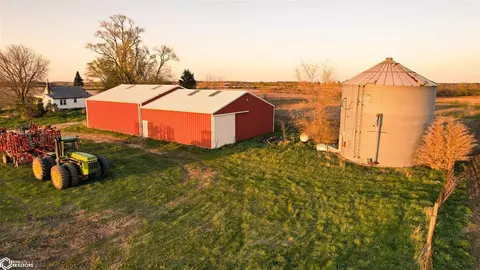 137 Th St, Van Meter, IA 50072 photo 53