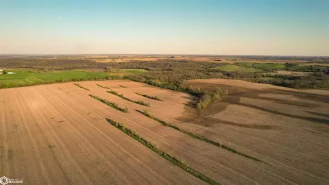137 Th St, Van Meter, IA 50072 photo 29