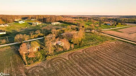 137 Th St, Van Meter, IA 50072 photo 20