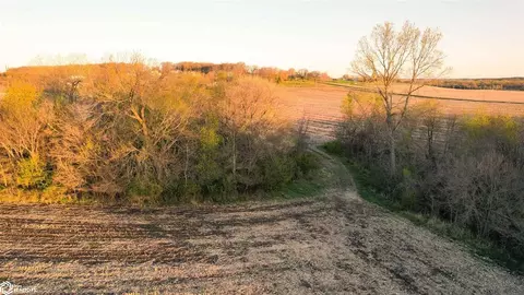 137 Th St, Van Meter, IA 50072 photo 14