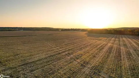 137 Th St, Van Meter, IA 50072 photo 11