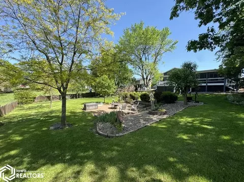 Exterior - 1521 E Grant, Centerville, IA 52544 photo 38 of 42