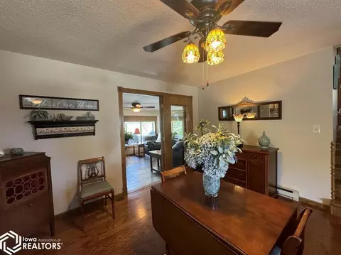 Dining - 1521 E Grant, Centerville, IA 52544 photo 2 of 7