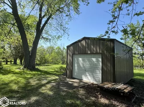 Other - 1521 E Grant, Centerville, IA 52544 photo 11 of 14
