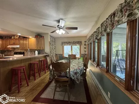 Dining - 1521 E Grant, Centerville, IA 52544 photo 7 of 7