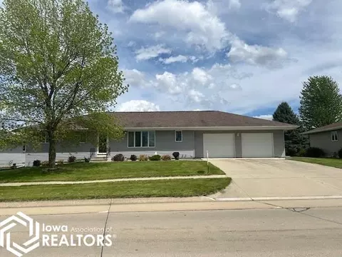 210 N Finn Dr, Algona, IA 50511