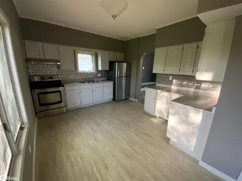 307 N 17th St, Denison, IA 51442 photo 2