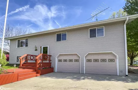 93 Highland Ave, Dumont, IA 50625