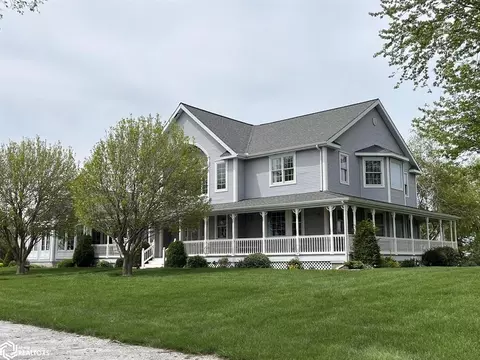 1375 Clover Ave, Creston, IA 50801