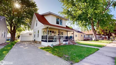 104 S Louisiana Ave, Mason City, IA 50401