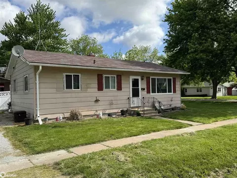 405 Orchard St, Donnellson, IA 52625
