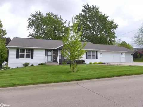 507 Meadow Ln, Carroll, IA 51401