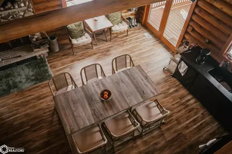 Dining - 1040 Washington Ave, Bennett, IA 52721 photo 5 of 5