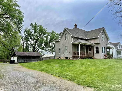 205 W North St, Cantril, IA 52542