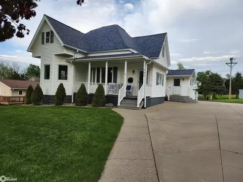 304 N Church St, Toledo, IA 52342
