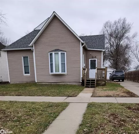213 S Willard St, Ottumwa, IA 52501
