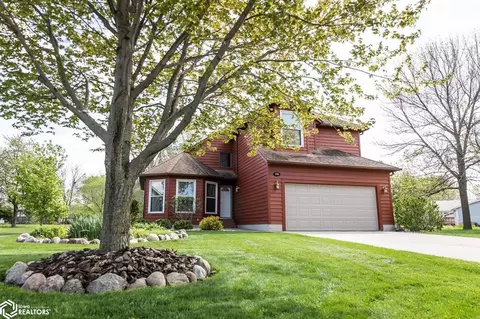 148 Westgate Dr, Forest City, IA 50436