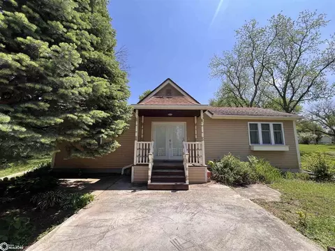 201 Bella St, Irwin, IA 51446