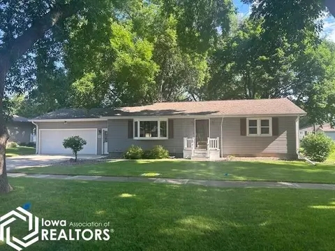 1511 E Lucas St, Algona, IA 50511