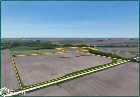 170 Th St, Greeley, IA 52050