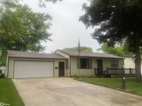 710 8th St S, Humboldt, IA 50548